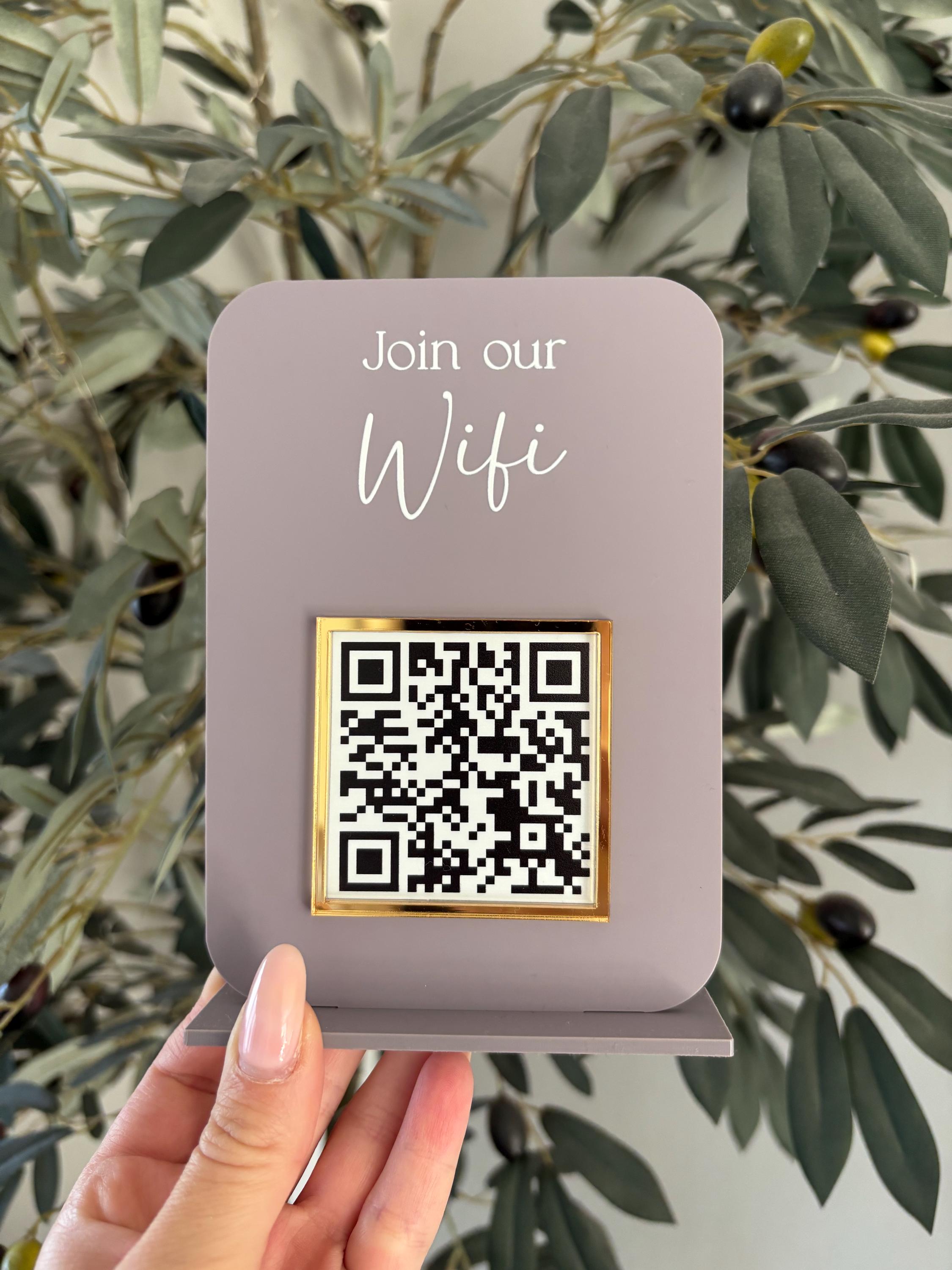 Customized Acrylic QR Code Pay - مراجعة Airbnb Smart Home وسعره