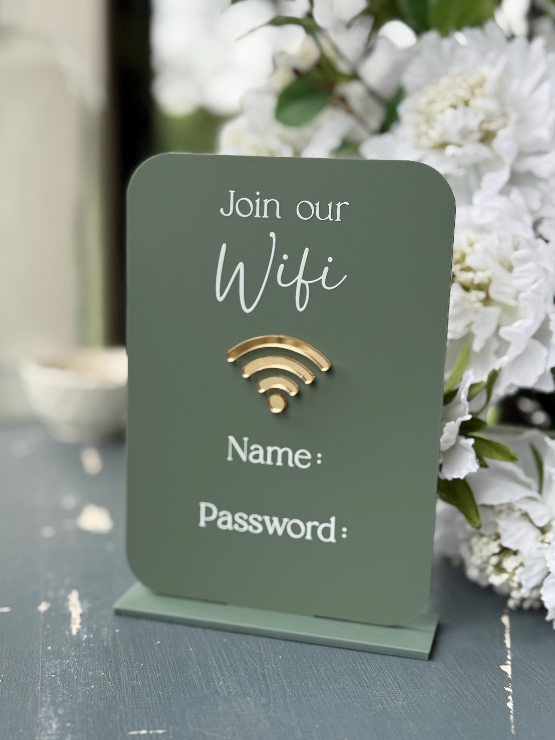 Customized Acrylic QR Code Pay - مراجعة Airbnb Smart Home وسعره